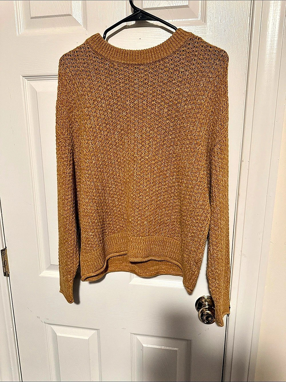 Universal Thread Brown Sweater Size Medium Like New